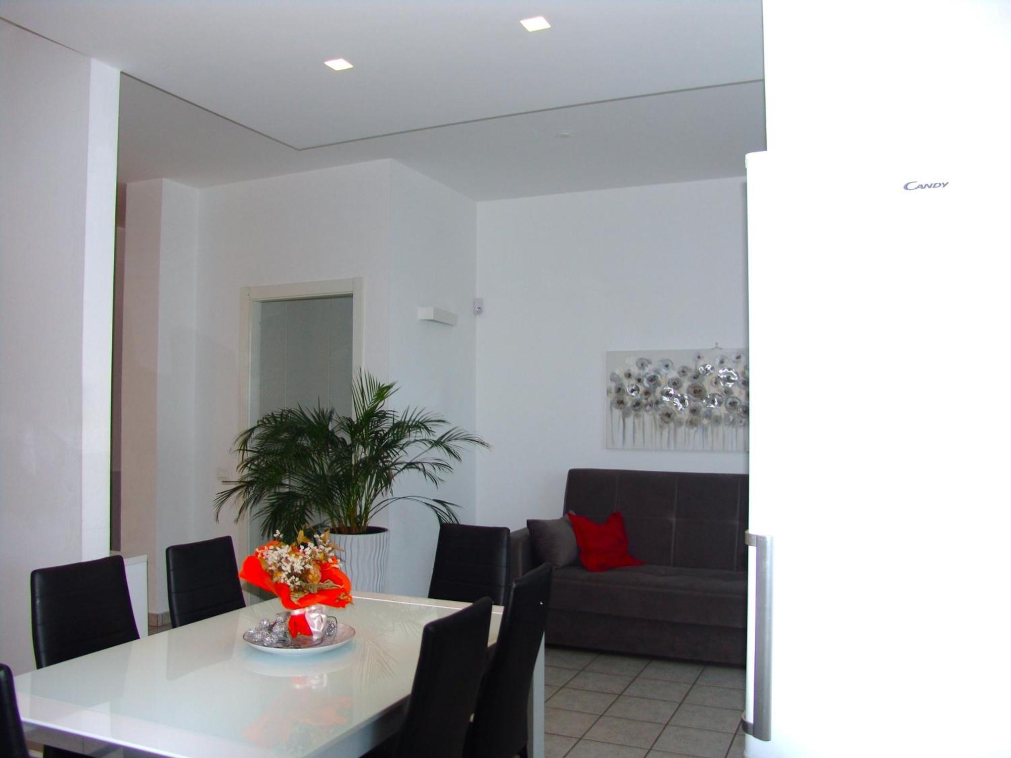 Modern Apartment Luci & Stelle Near Lake Como Nibionno Exterior foto